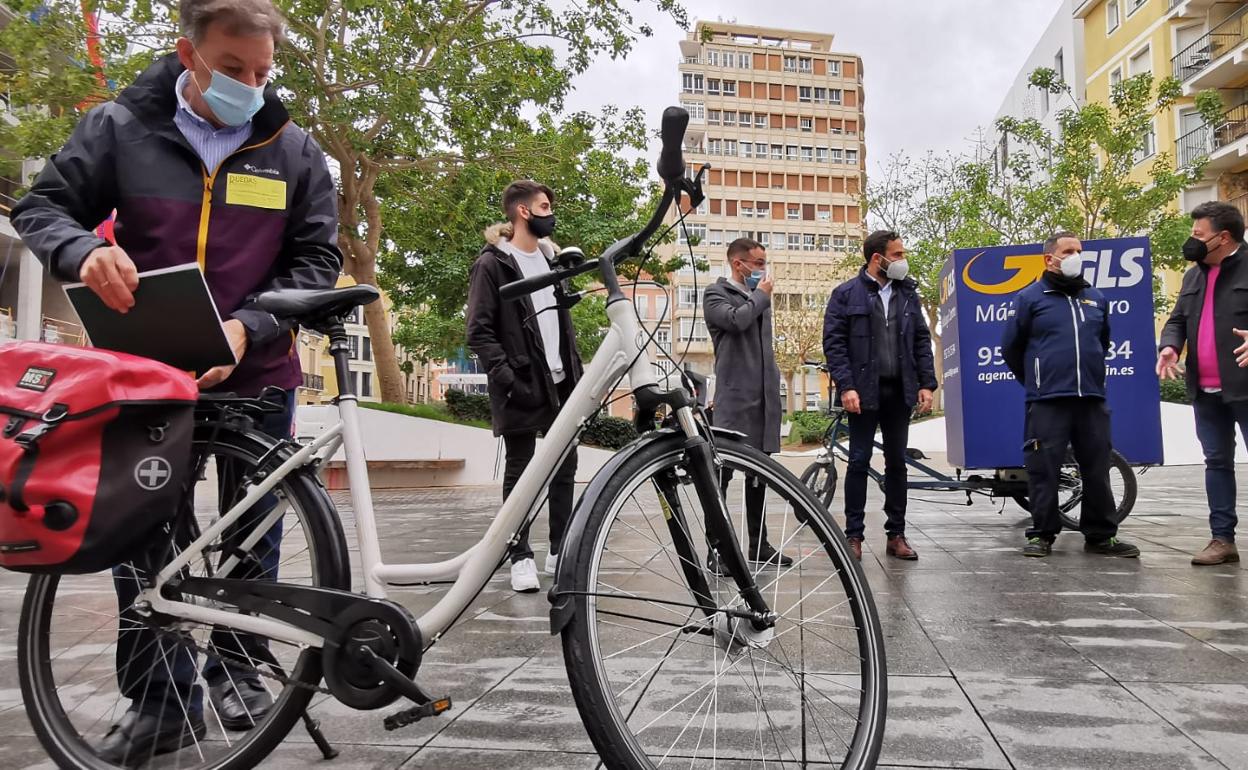 El PSOE De Málaga Reclama Que Los Carriles 30 Sean Exclusivos Para ...